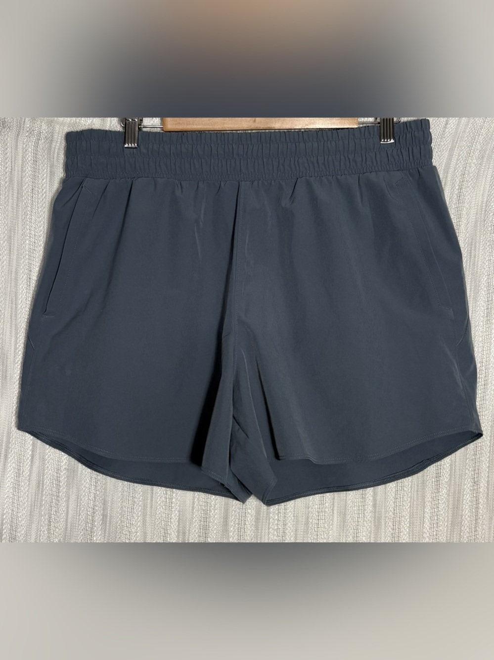 Under Armour UA Tech Play Up Shorts Gray XL